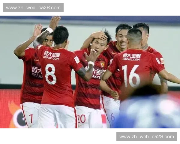 亚冠巅峰之战：恒大vs大阪钢巴，那一抹红色的热血与东瀛之战的史诗回响